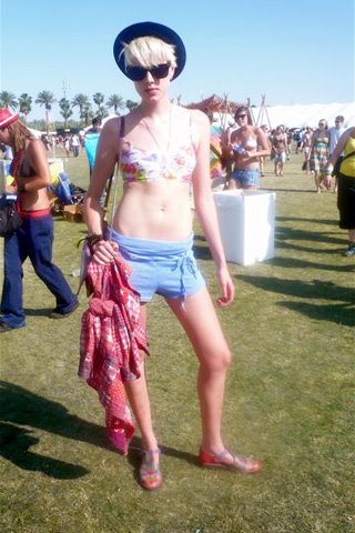 [coachella07.jpg]