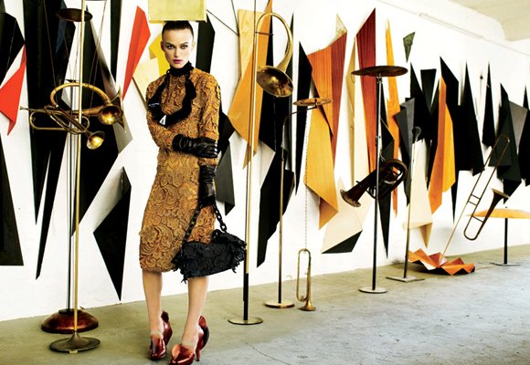 [vogue+set08.jpg]