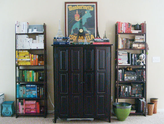 [MyLivingRoom3a-via-Design-Crush.jpg]