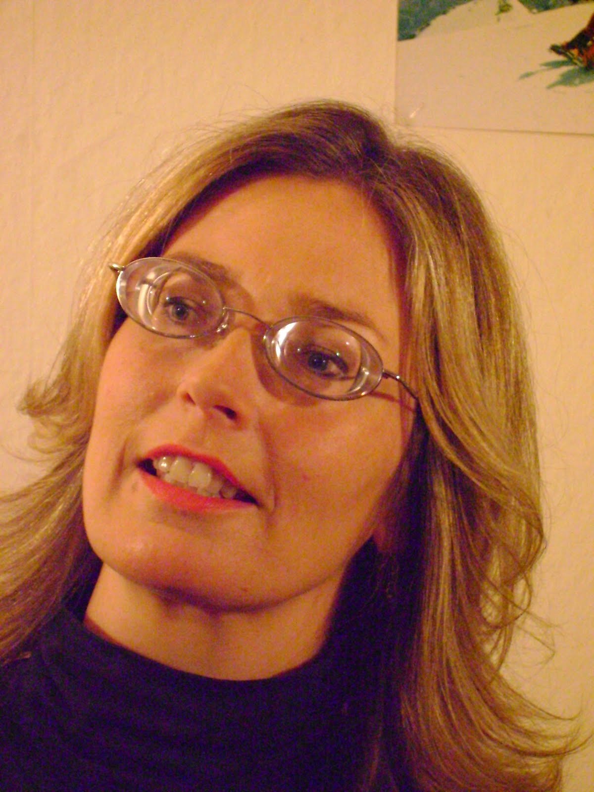 Ladies behind crystal veil Carla 154