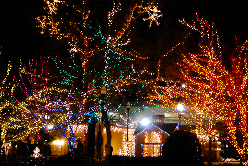 its a fun little place to take the kids to see christmas lights buddle up good tho it can get pretty chilly - Ogden Christmas Village its a fun little place to take the kids to see christmas lights buddle up good tho it can get pretty chilly - Ogden Christmas Village