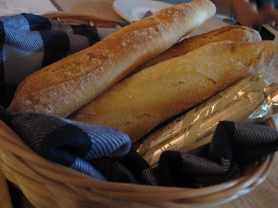Cocotte, bread