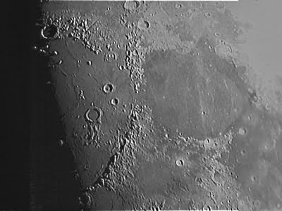 Cratesr, Northern area of Moon 21-05-10 21:42 hrs