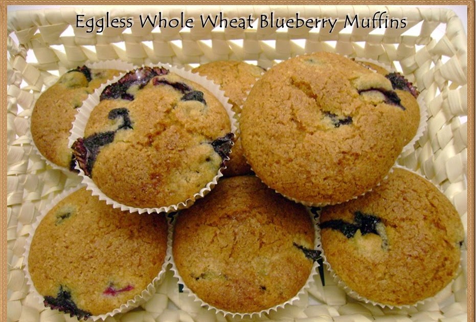 Parita's World Eggless Whole Wheat Blueberry Muffins
