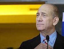[Olmert+not+worried.jpg]