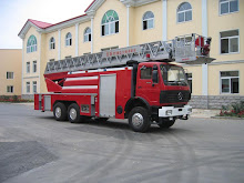 Multifuntional Scaling Ladder Fire-Fighting Truck