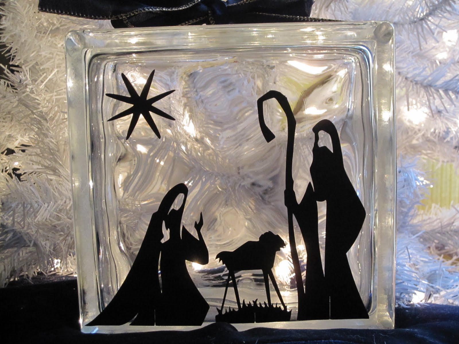 Burgin's Block Glass Block Nativity Scene