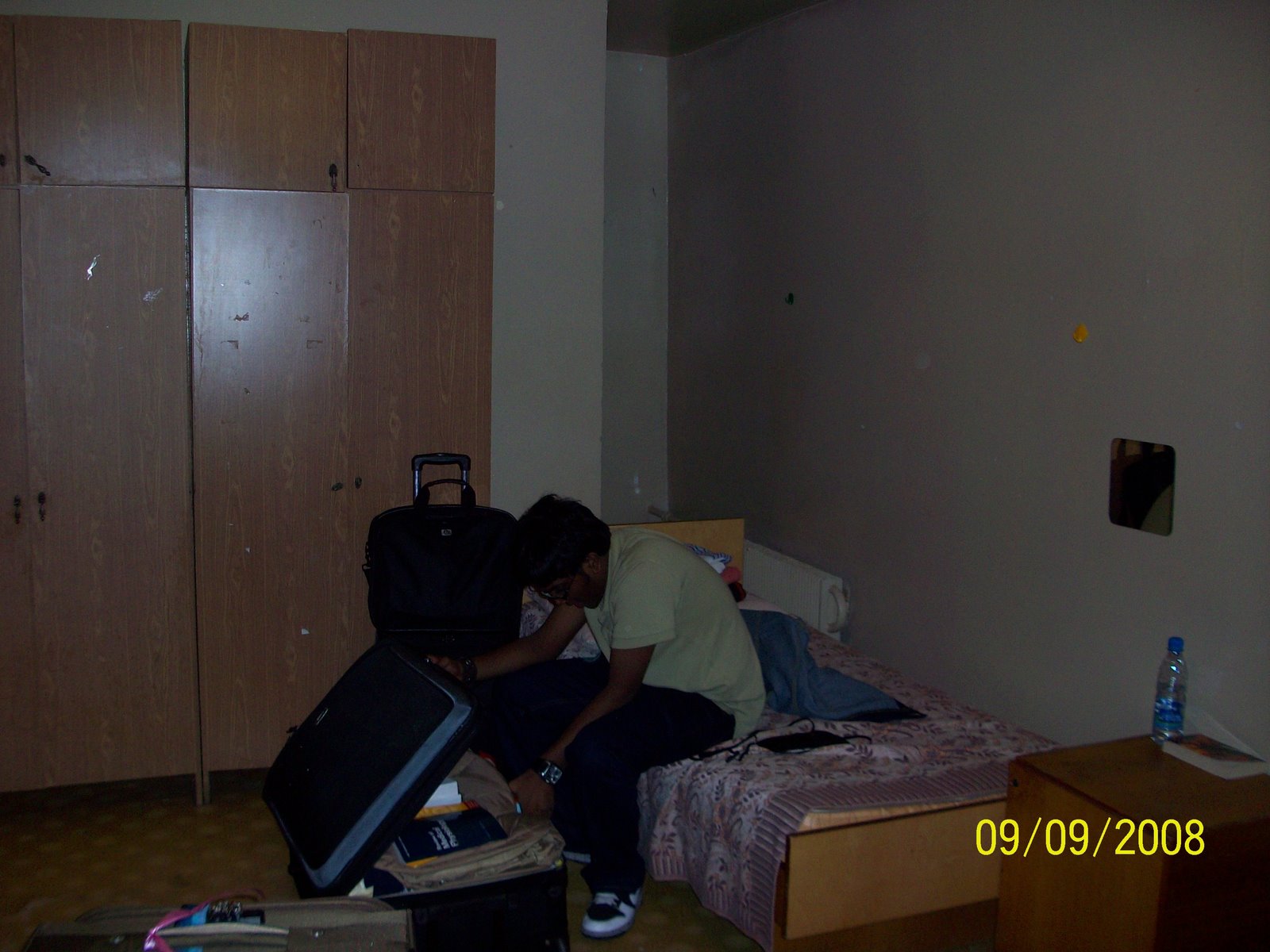 [100_0420.JPG]