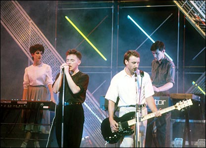 _44052396_neworder_bbc416.jpg