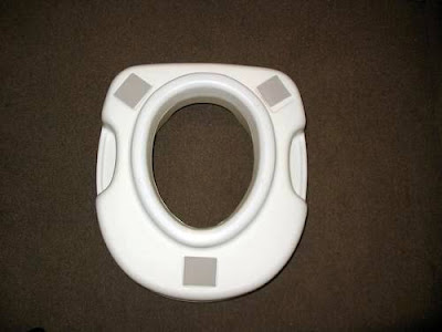 Accesorio para el uso de inodoros por minusválidos Asiento elevador de borde de inodoro
