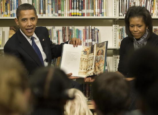 [obama's+reading+to+kids.jpg]