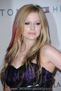 Avril Lavigne New Hairstyle