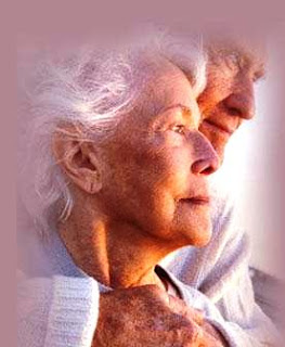 http://4.bp.blogspot.com/_nJgmS9xtgQI/SpxHJ8HagOI/AAAAAAAAFvs/mUJJG3eDUl8/s400/idoso.jpg