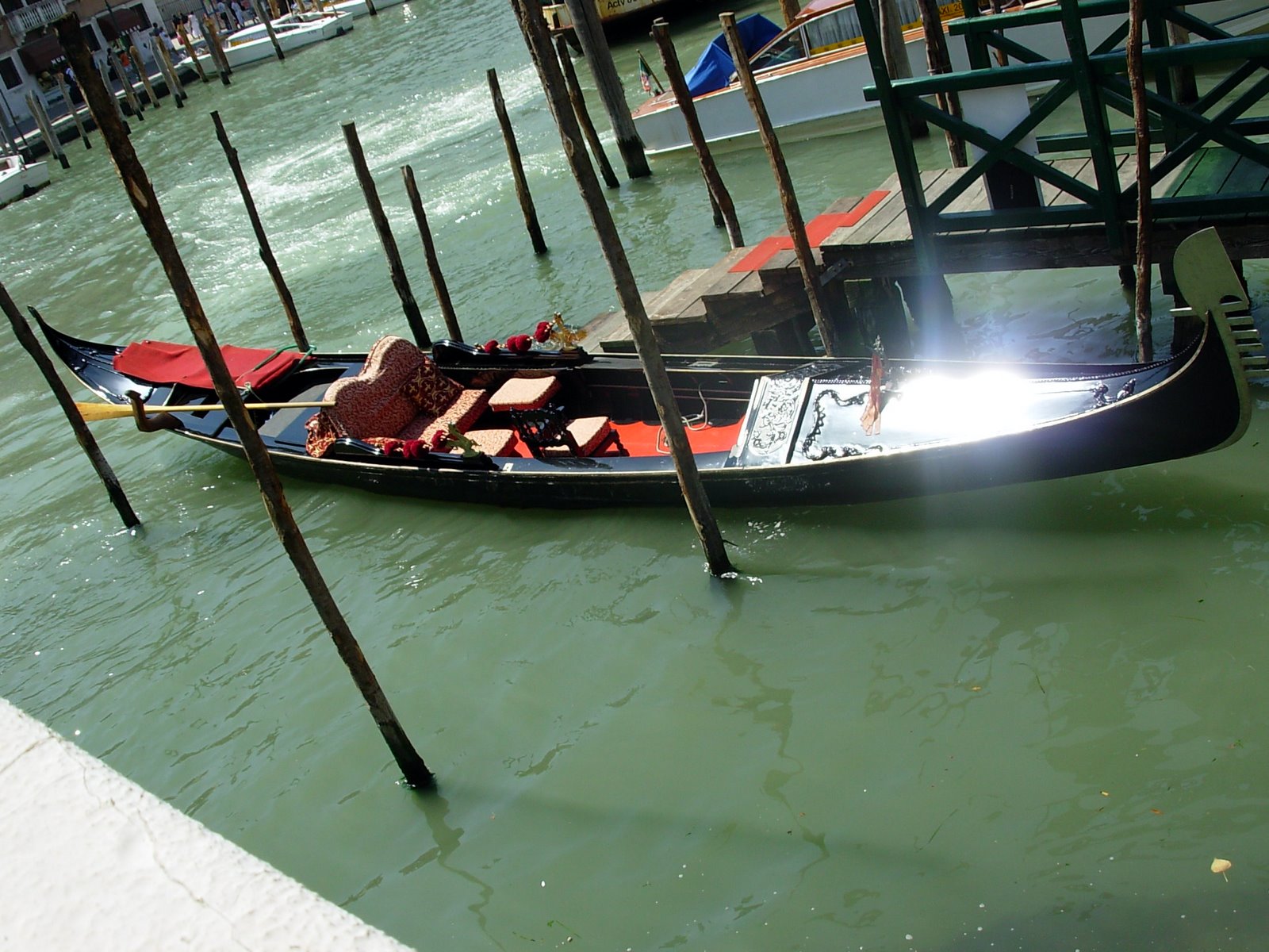 [DSCN1296.JPG]