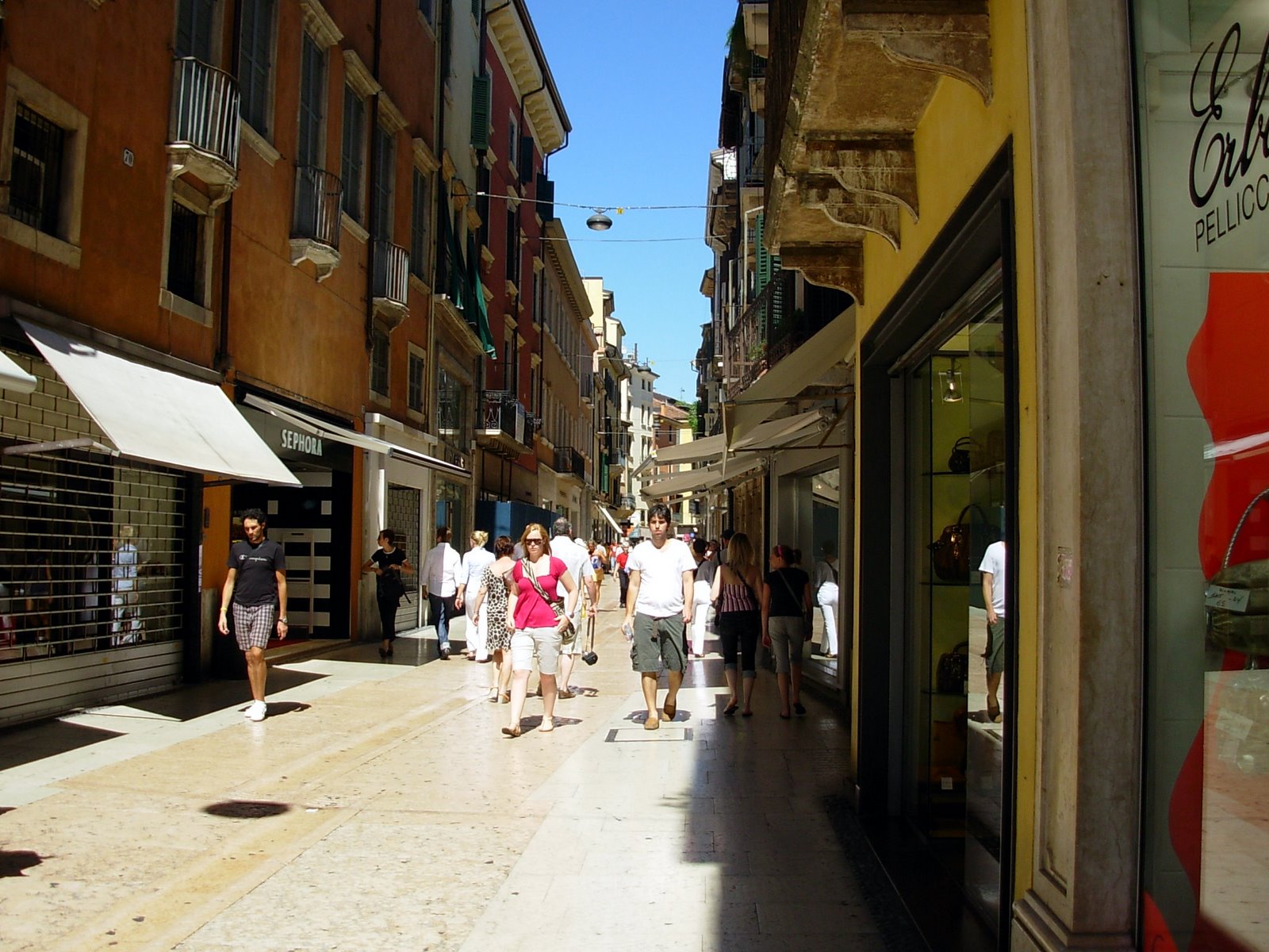 [DSCN1618.JPG]