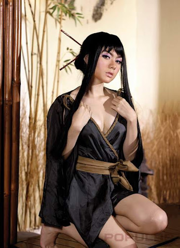 Gambar hot Sexy Vicky Shu on Popular celebrity photoshoot for magazine Pic