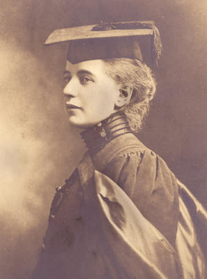 Elisabeth Ross at her graduation