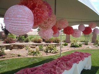 [pom+poms+and+lanterns]