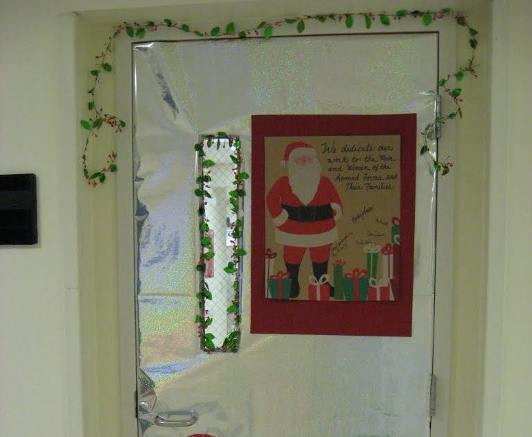 Antijenic Drift Christmas decorating contest at work