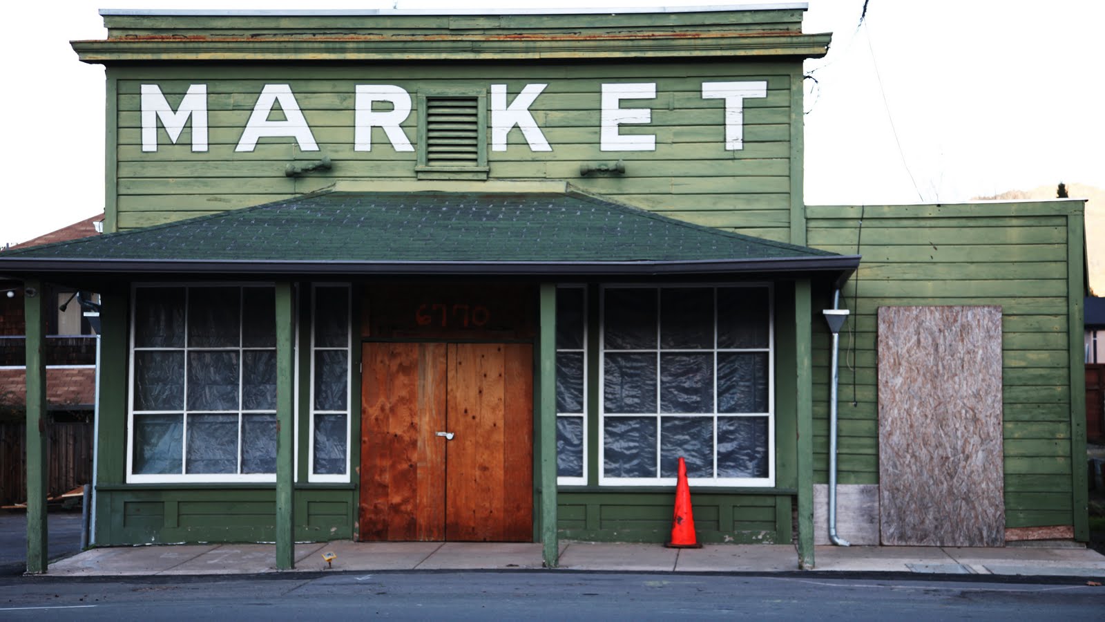 Napa Valley 365 Yountville Washington Square and Girard Winery
