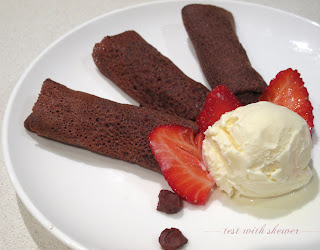 chocolate kuih ketayap