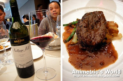 Grilled Beef Tenderloin with Shallot Sauce, Mini Vegetables, and Sauteed Potatoes at The Oakroom