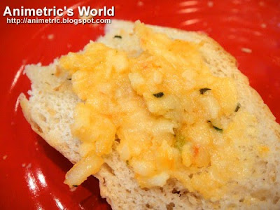 Complimentary bread at Momo Eastwood Mall