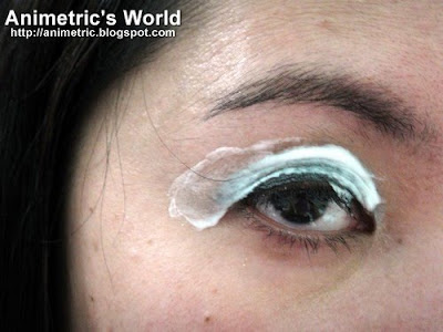 Removing eye make-up with Pond's Cold Cream