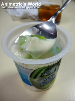 Nestle Fruit Selection Yogurt + Jelly in Buco Pandan