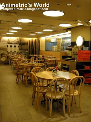 Inside Din Tai Fung Zhongxiao branch