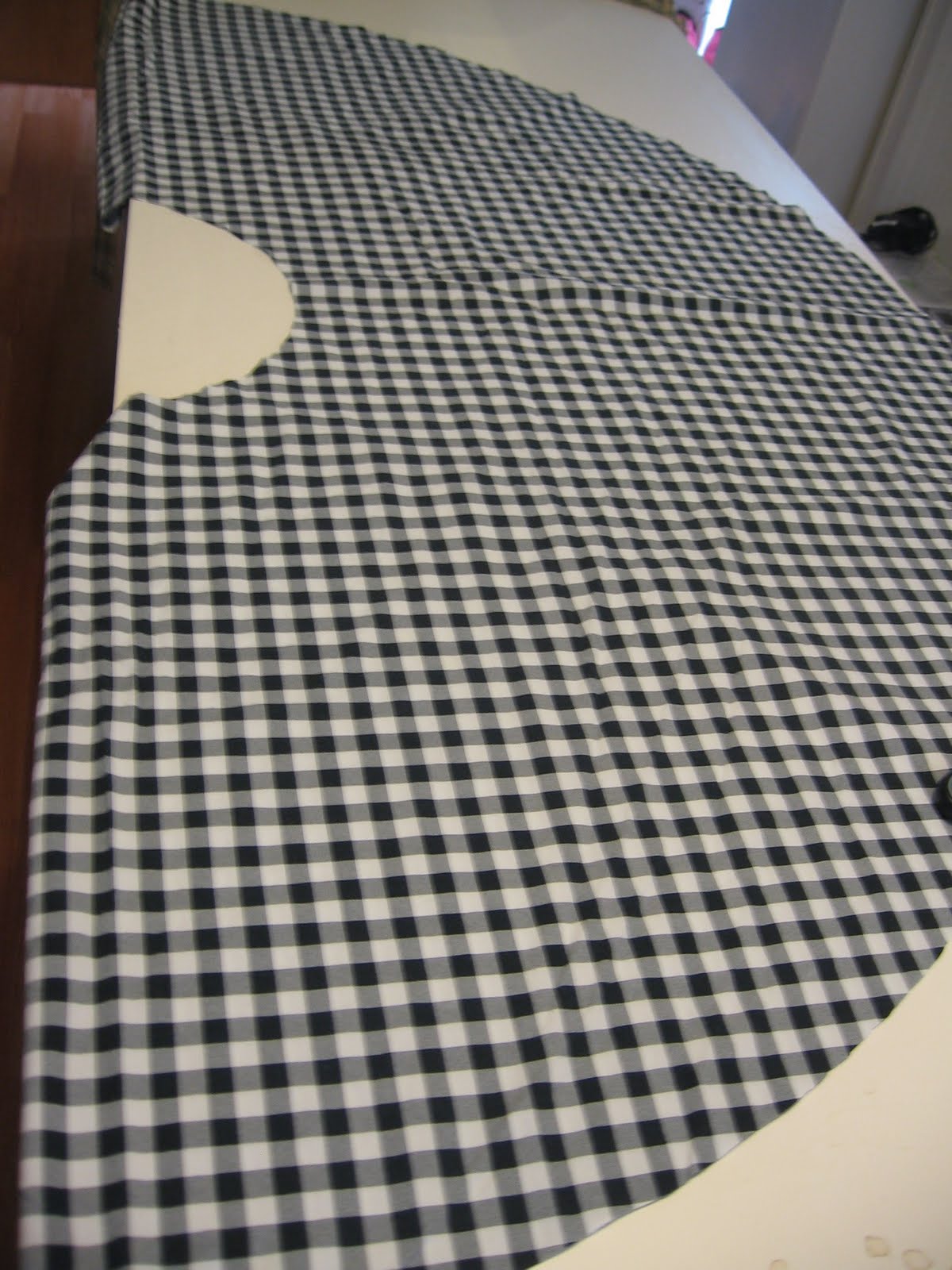 Comin' Home Tutorial! How to Make a Circle Skirt with No Pattern and