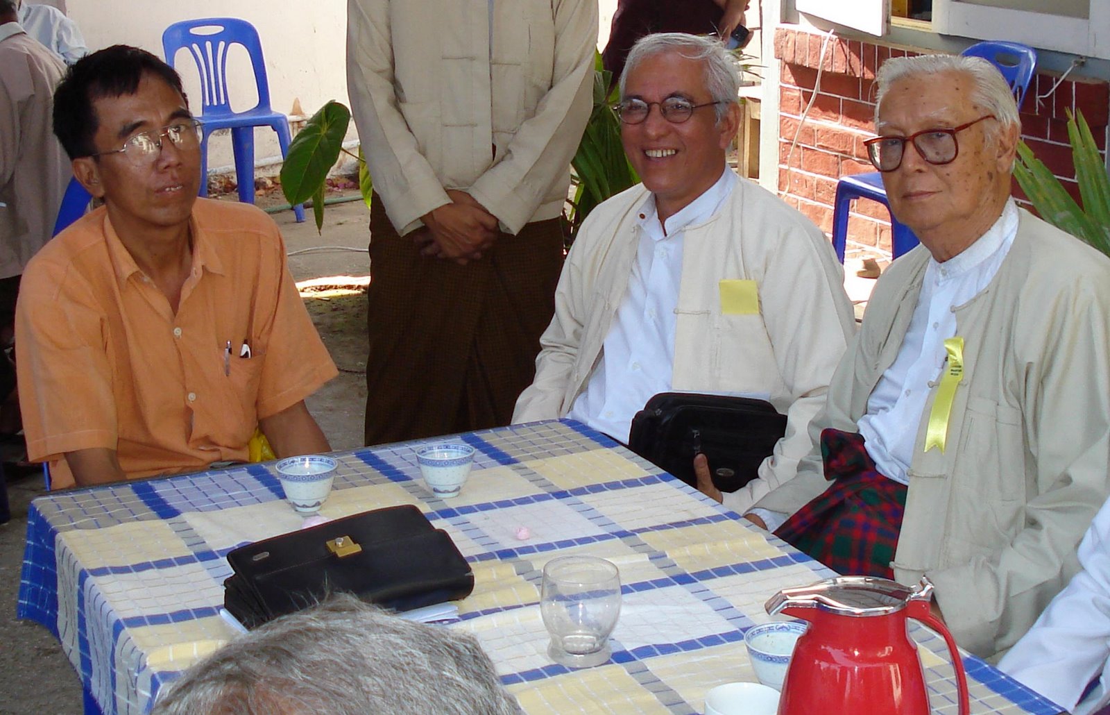 [myatThaung+AungThein+KyiWin+27+3+2008.jpg]