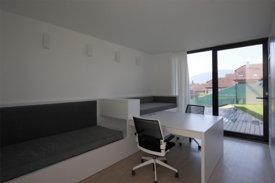 Casa muy moderna diseño interior fresco con colores En Blanco Y Negro