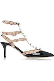 Shoe Daydreams: Le Sigh - Valentino Studded Kitten heels