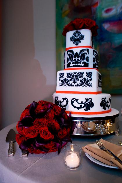 wedding at the Westin Grand Georgetown Black vase centerpiece with crystals wedding at the Westin Grand Georgetown Black vase centerpiece with crystals