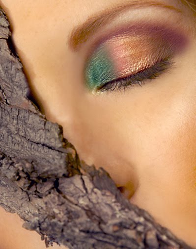 Applying Eyeshadow Correctly