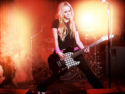 Avril Lavigne has set a release date for her fourth album!
