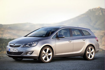 2010 2011 Opel Astra Sports Tourer reviews and Specification