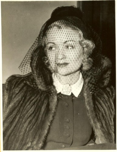 Constance Bennett Posted by FelixInHollywood at 950 AM