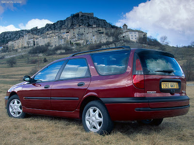 1998 Renault Laguna Nevada RXE 1.6 16V 1998 Renault Laguna Nevada RXE 1.6 16V