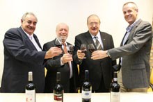 [Almaden_miolo_credito+Fabiano+Mazzotti.JPG]