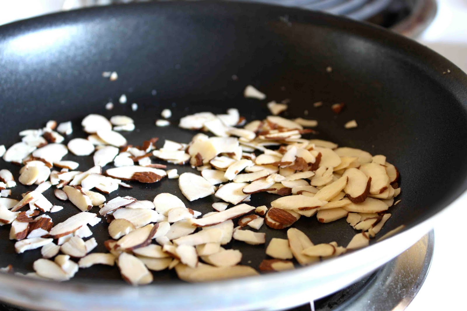 Cookin' Canuck Crispy Parmesan Cheese & Rosemary Cups Recipe with