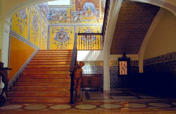[palacio+de+monsalves.bmp]