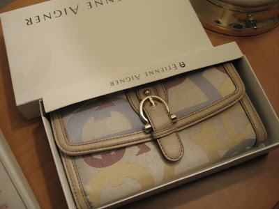 aigner wallet