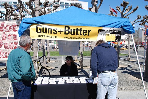 [427001102_eaebb9b66b.jpg]