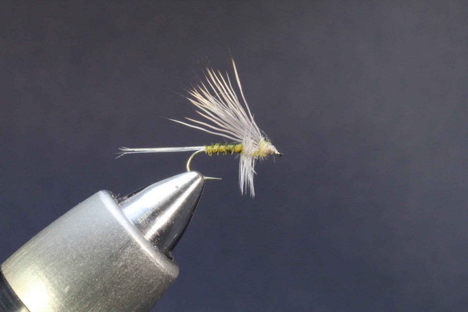 Fly Fishing and Fly Tying Swept Mayfly Wing v. Upright Mayfly Wing