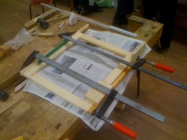 [22752_299550983071_633663071_4525344_2448222_n.jpg]