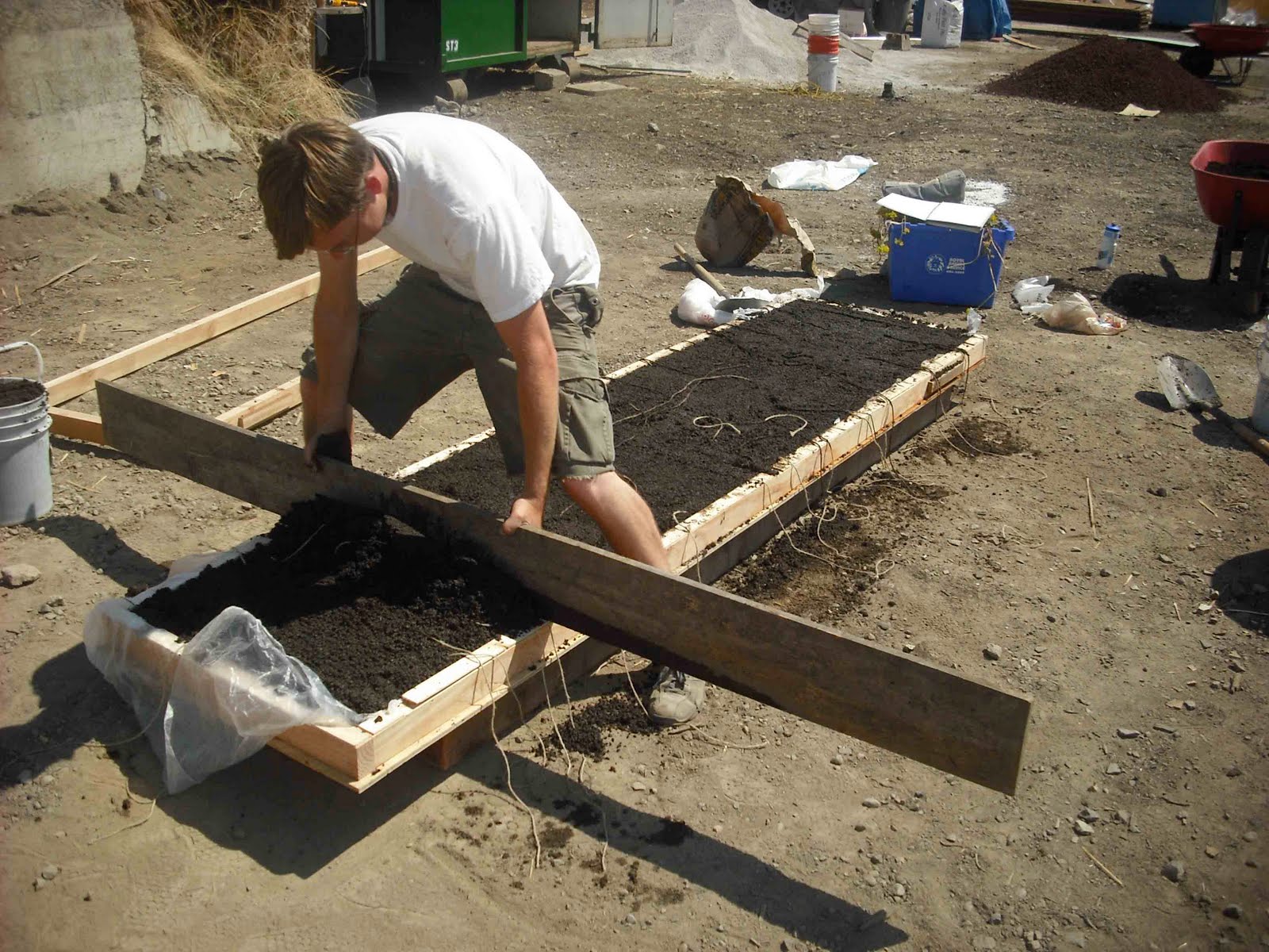 Horticultural Building Systems The Earth Bank A Living Building