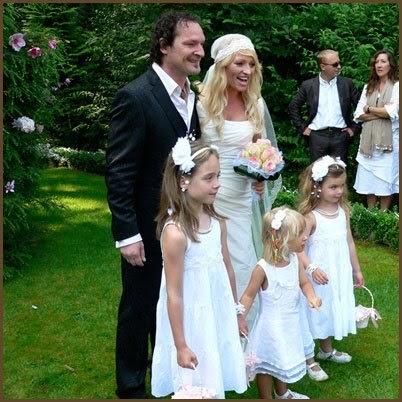 wendy van dijk jumpsuit kruidvat trouwen in zangeres des ray getrouwd wendy van dijk jumpsuit kruidvat trouwen in zangeres des ray getrouwd