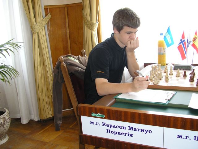 [magnus_foros2.jpg]
